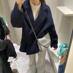 Supersnygg väska💝 - Superfin väska i jättefint skick🤍💋skriv för fler bilder🧸