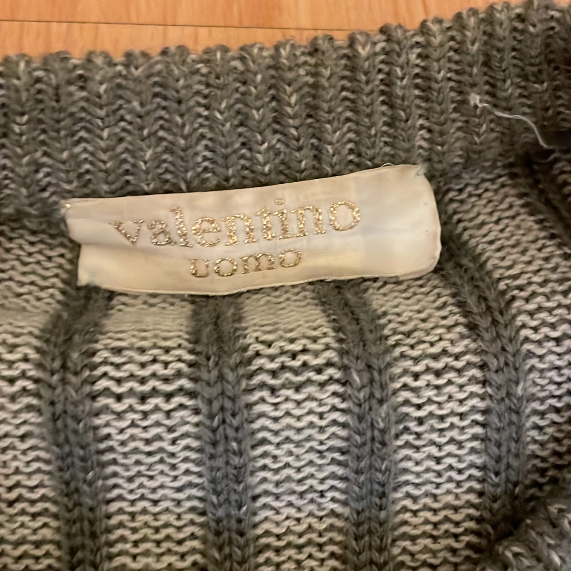 Valentino stickad tröja M - 90