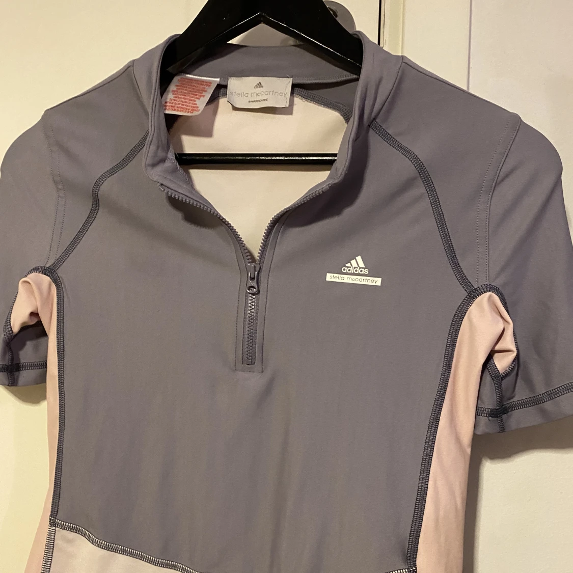 Träningstop från adidas x Stella McCartney  - 91