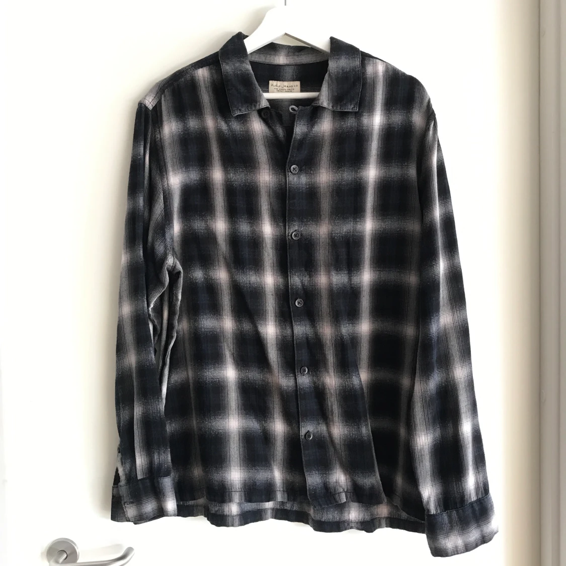 Nudie Jeans flanellskjorta