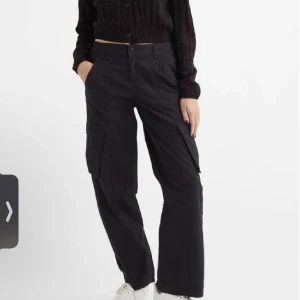 Super snygga - Super snygga ganska stretchiga!!🫶🏻🫶🏻Vet inte måtten och fråga inte om bild tack💞💞