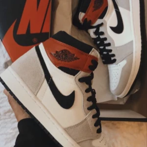 jordan 1 retro smoke grey - använda max 2 gånger