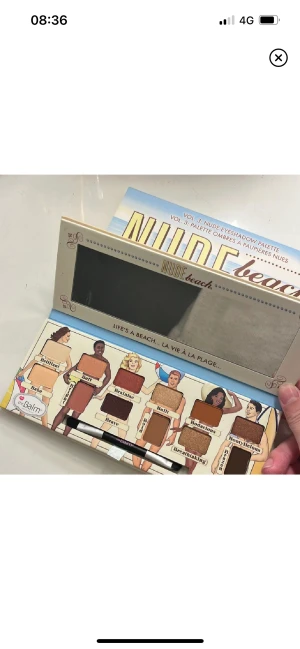 Nude palett  - Ögonskuggspalett från Nude. Helt oanvänd och köpt för 420kr. Kan fraktas för 47kr