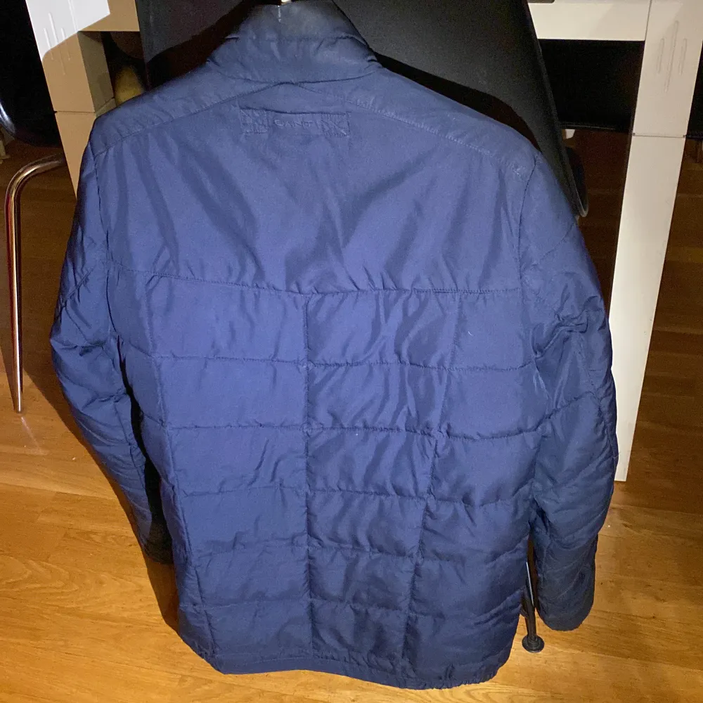Gant jacka som jag säljer pga att den är för liten. Kan mötas upp i stockholm.. Jackor.