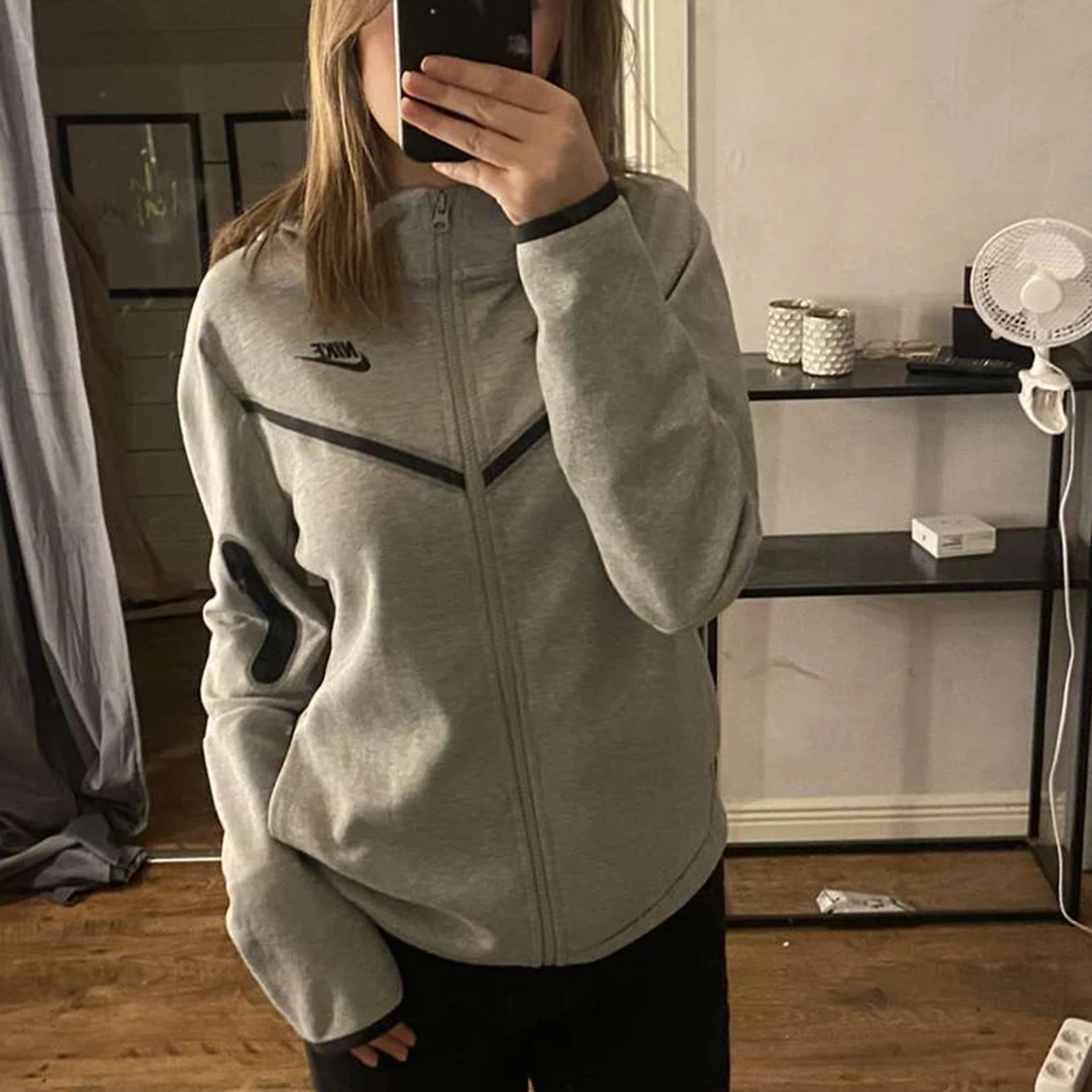 Nike tech tröja - 90