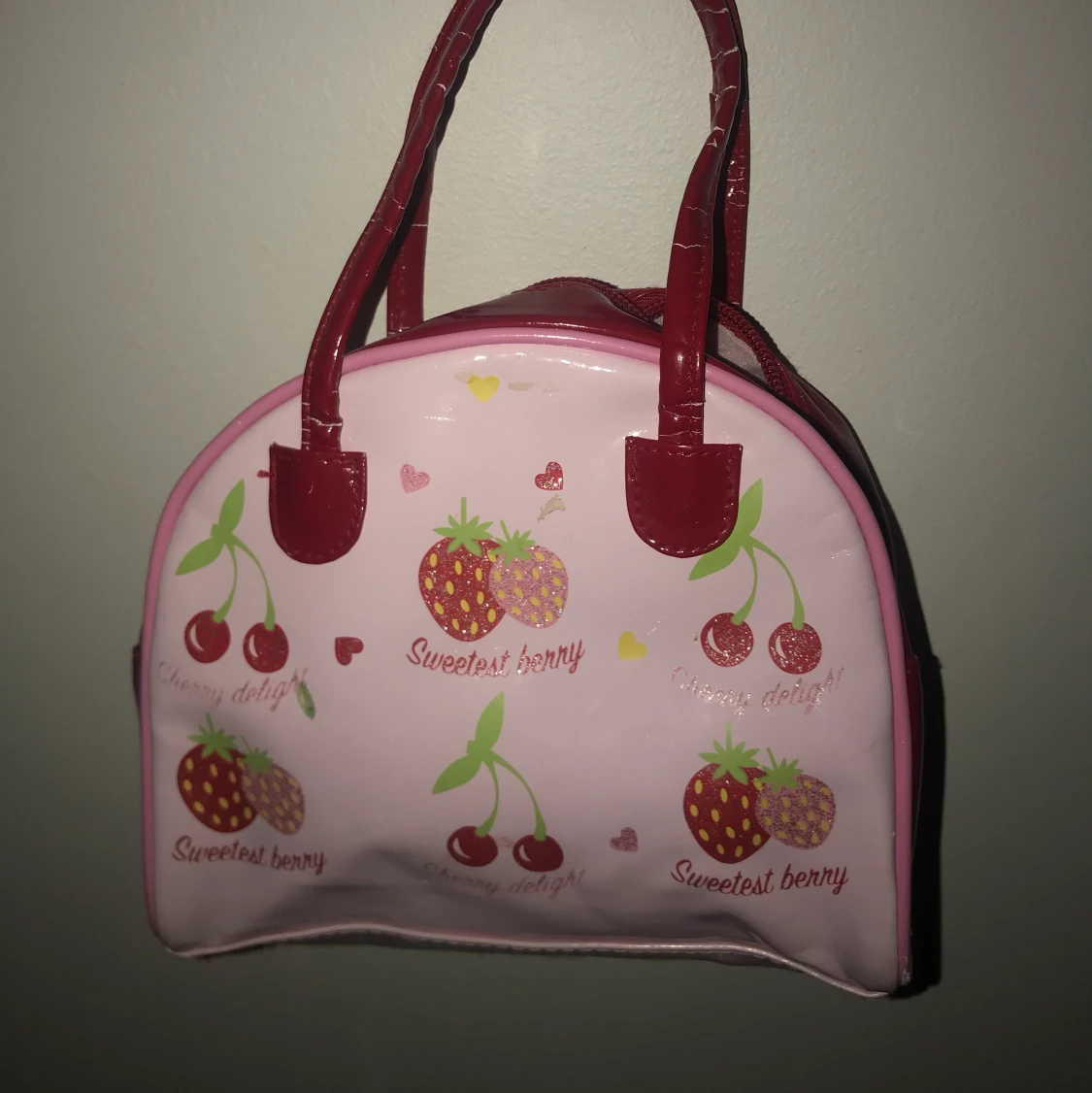 Jordgubbsväska