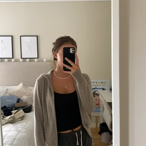 Stickad kofta  - En så mysig och härlig stickad kofta från soft goat 🤩😍