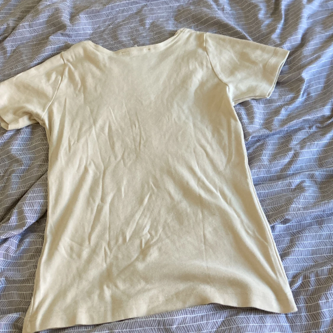 T shirt med knappar  - 91