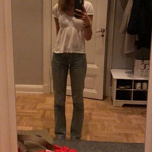 Jeans - Snygga zara jeans, midrise!! 