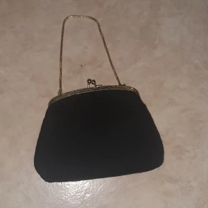 stockholmsstil y2k clutch - stockholmsstil y2k trendig  vintage  billigt pris  ny skick
