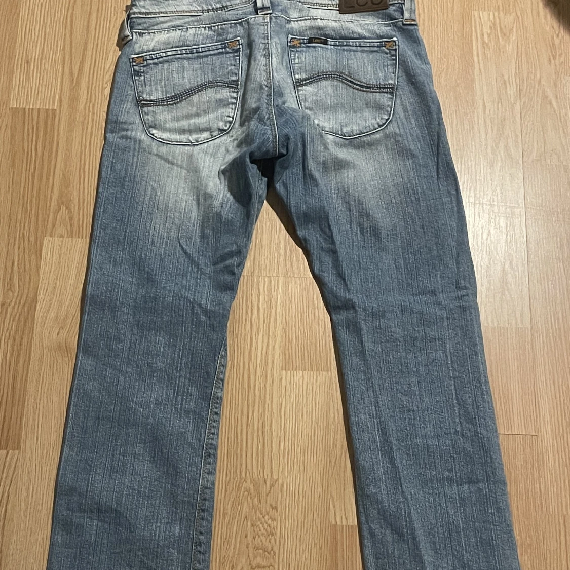 Lågmidjade lee jeans  - 90