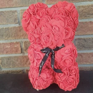 Rosbjörn  - Har flertalet rosbjörnar i vardera färg,  Storlek: 16x25 cm