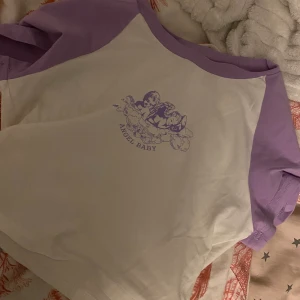 Fin topp! - Bara använd typ 1 gång, Storlek S 30kr + frakt 