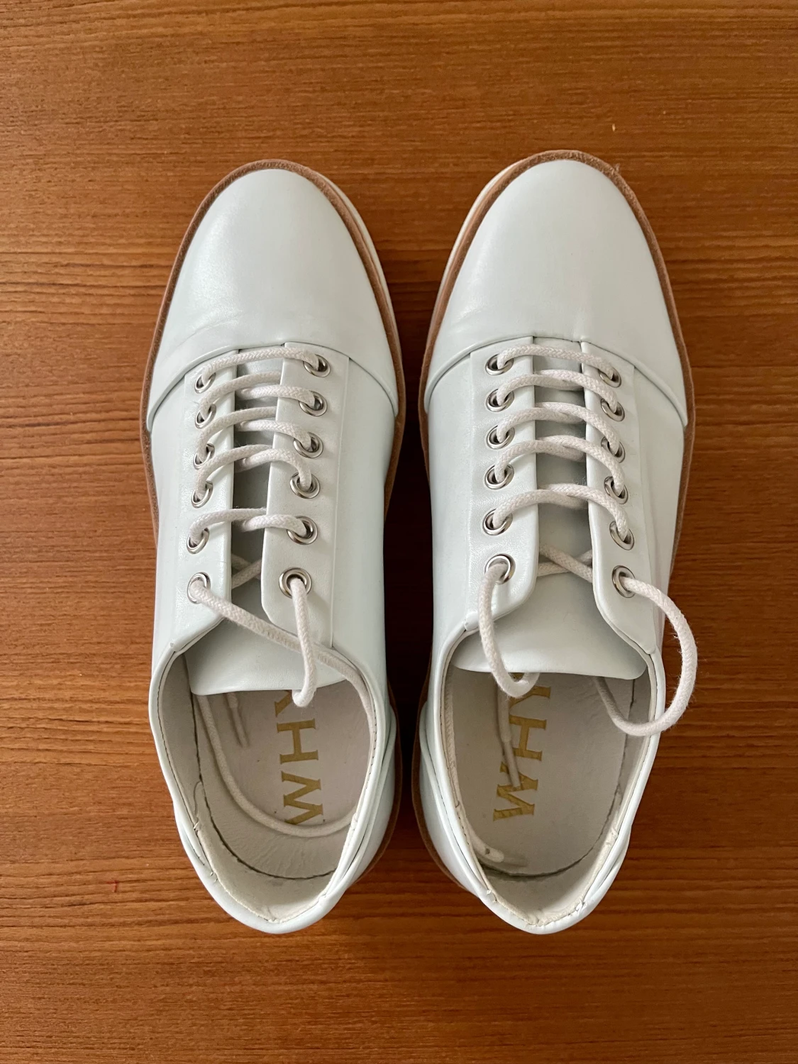 Whyred vit vårsneaker