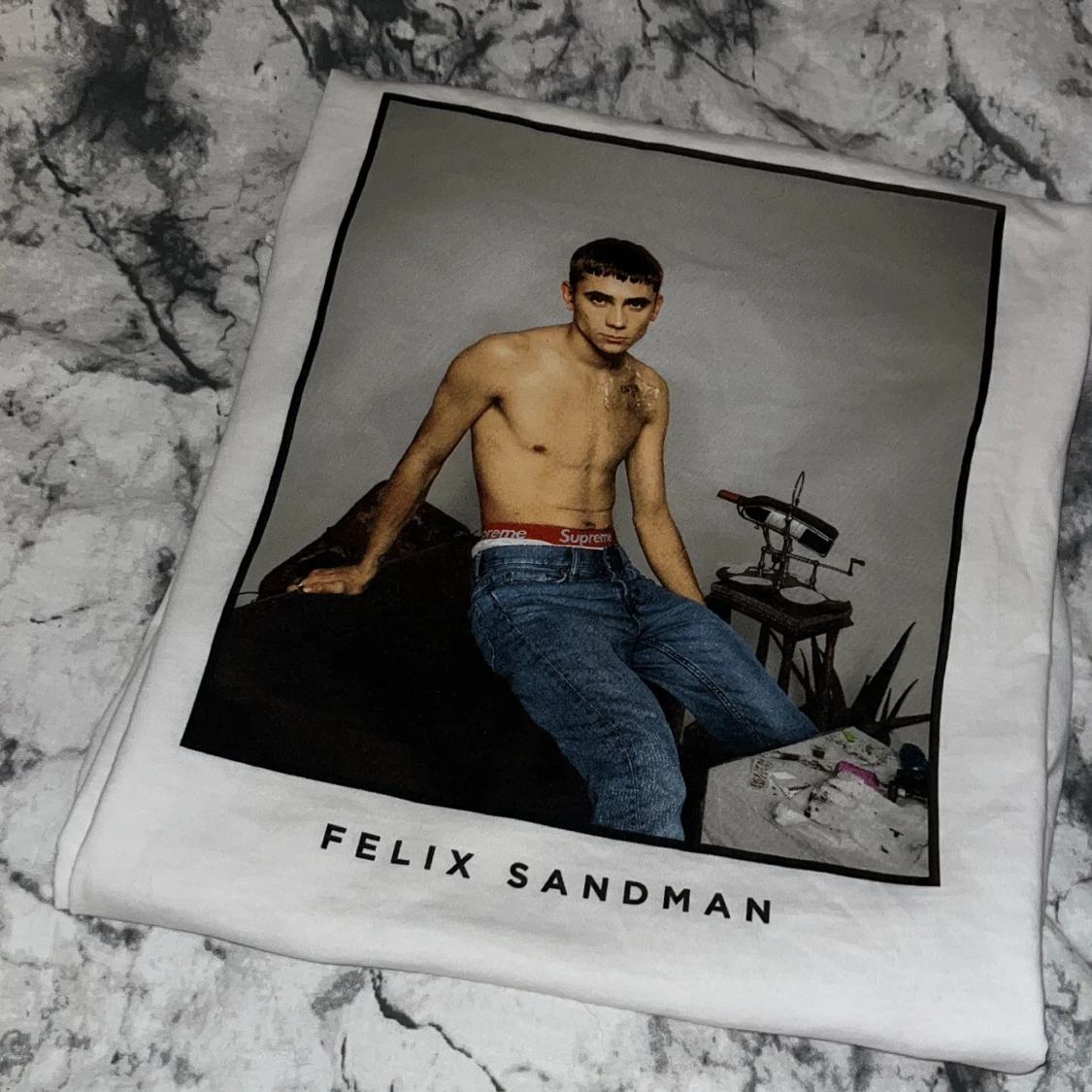 Emotions - Mearch // White Tee - 91