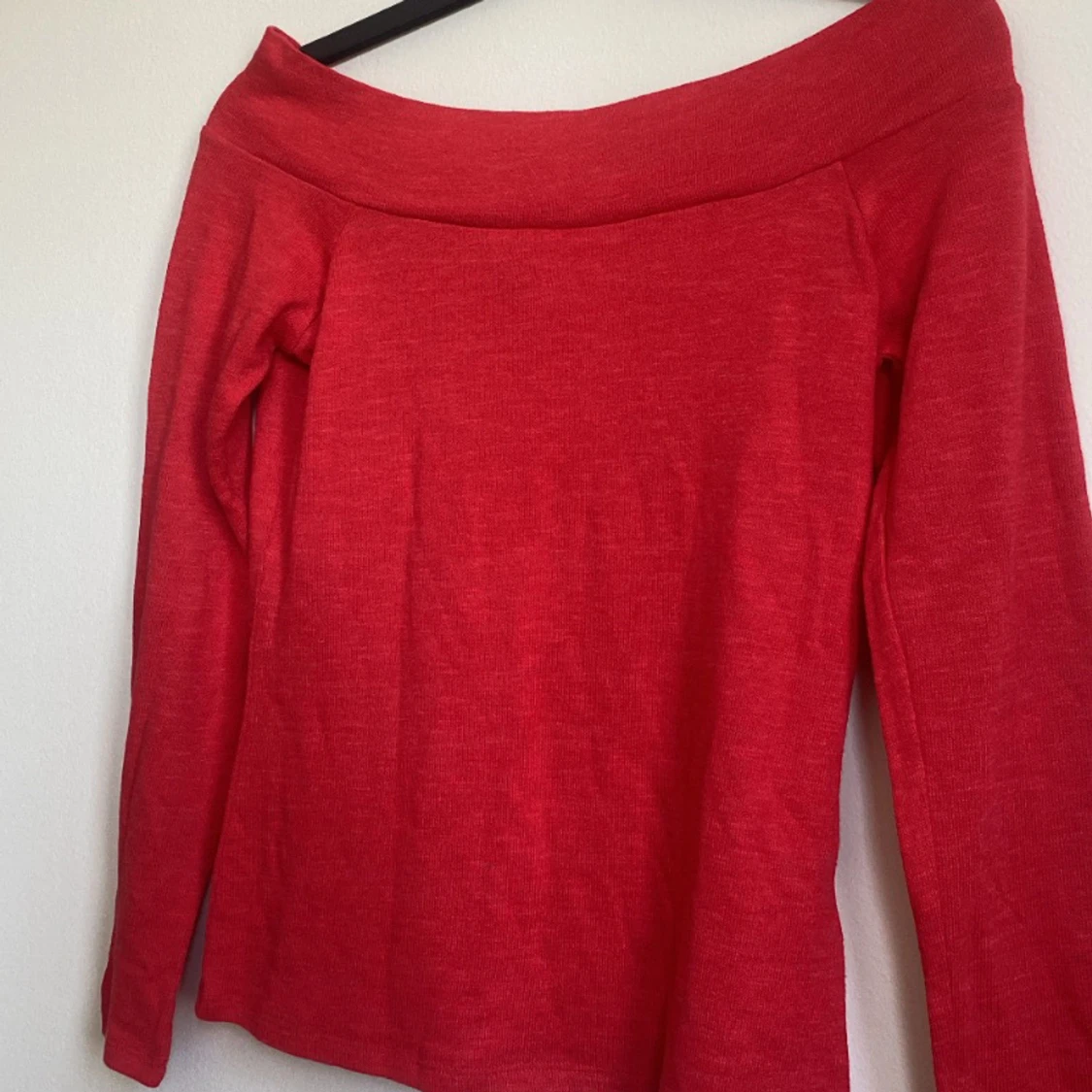 Röd supersöt tröja - 90