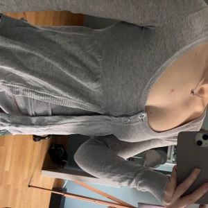 Söt kofta - Jättefin kofta från Aro Christina som inte längre kommer till användning!