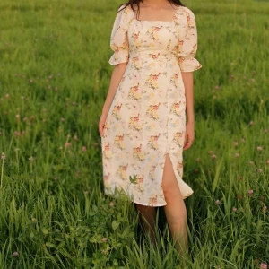 Sommarklänning  - I mycket bra skick och normal i storleken 