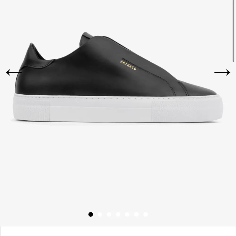 Hej, nu säljer jag mina Clean 360 Laceless sneakers från Axel Arigato, jag har endast använt dessa skor och säljer dem pga att de är för små, storleken är 36. Om ni är intresserade så är det bara att höra av sig.. Skor.