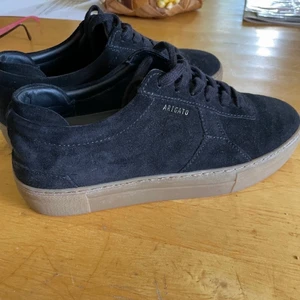 Arigato skor - Säljer mina Arigato skor i storlek 40! Kan även passa 39💕 Helt oandvända💕