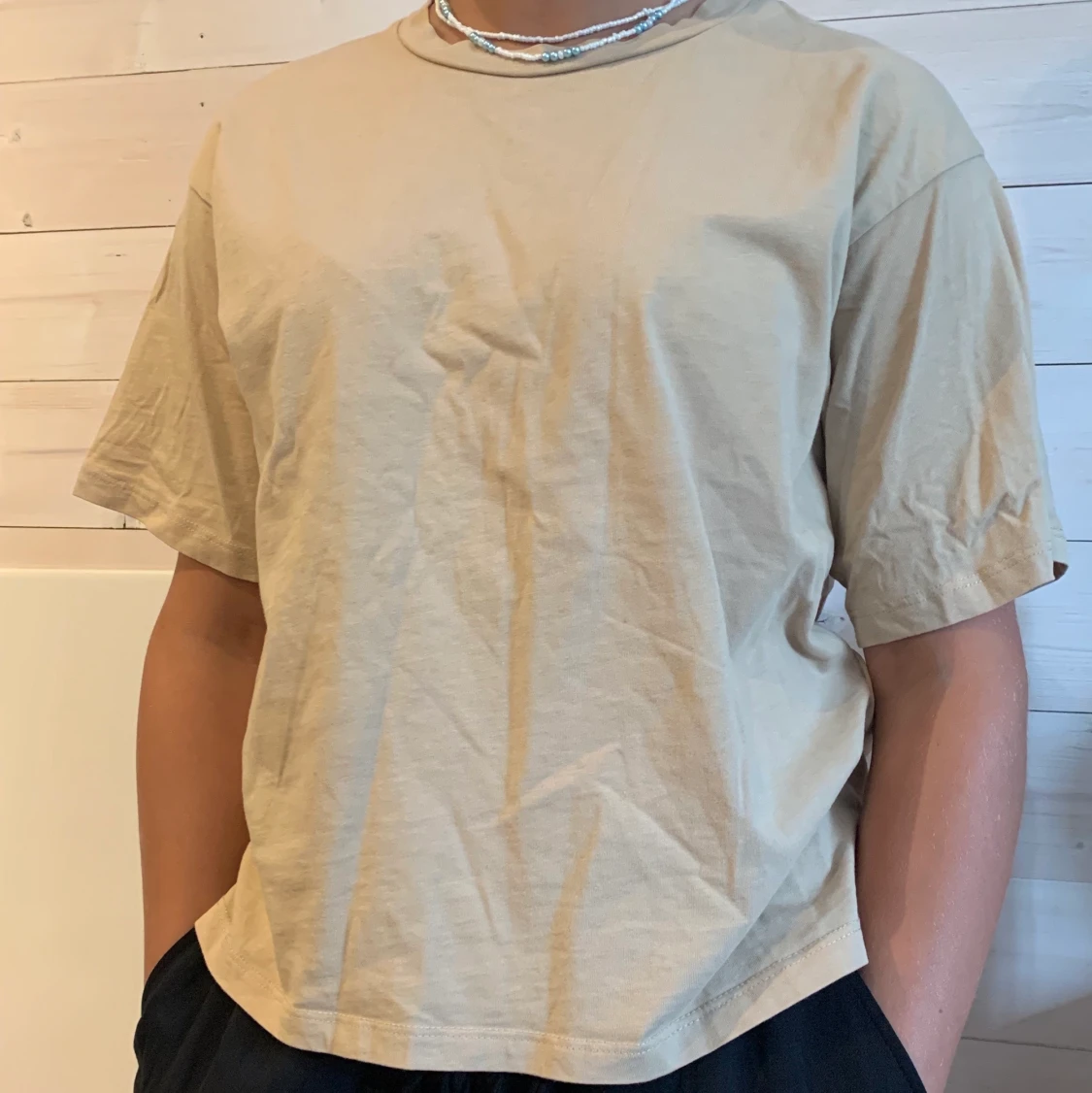 Basic beige t-shirt - 90