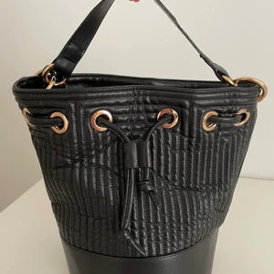 Black bag - Black bag easy to use