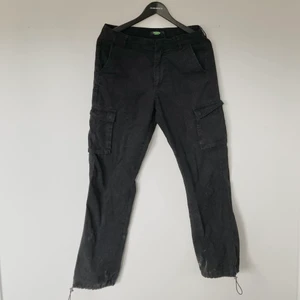 Jaded london cargobyxor  - Som nya Storlek: S men sitter som S/M Ny pris: 799kr Mitt pris:200kr Kan fraktas
