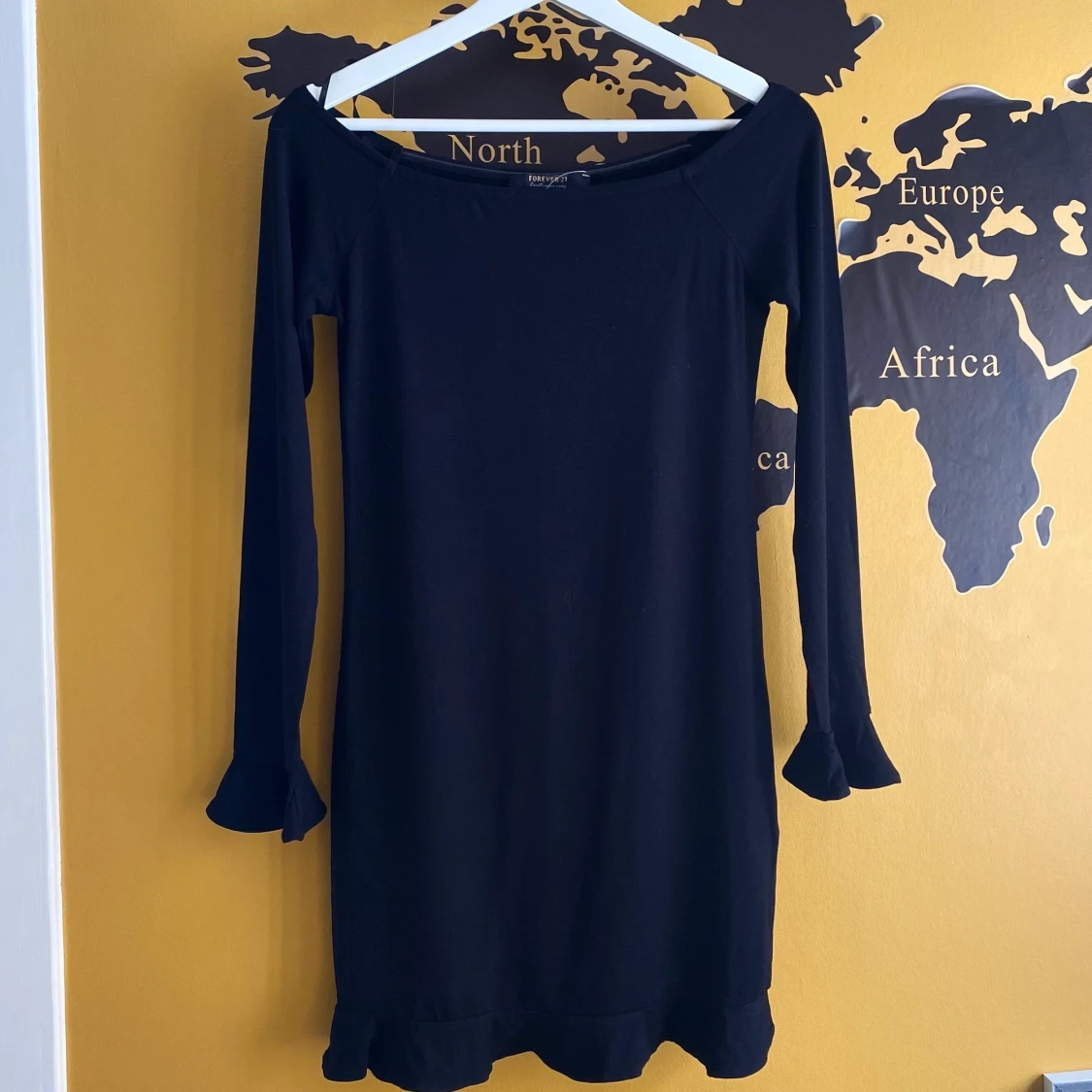 Ny svart tröja/klänning från Forever21 - 90