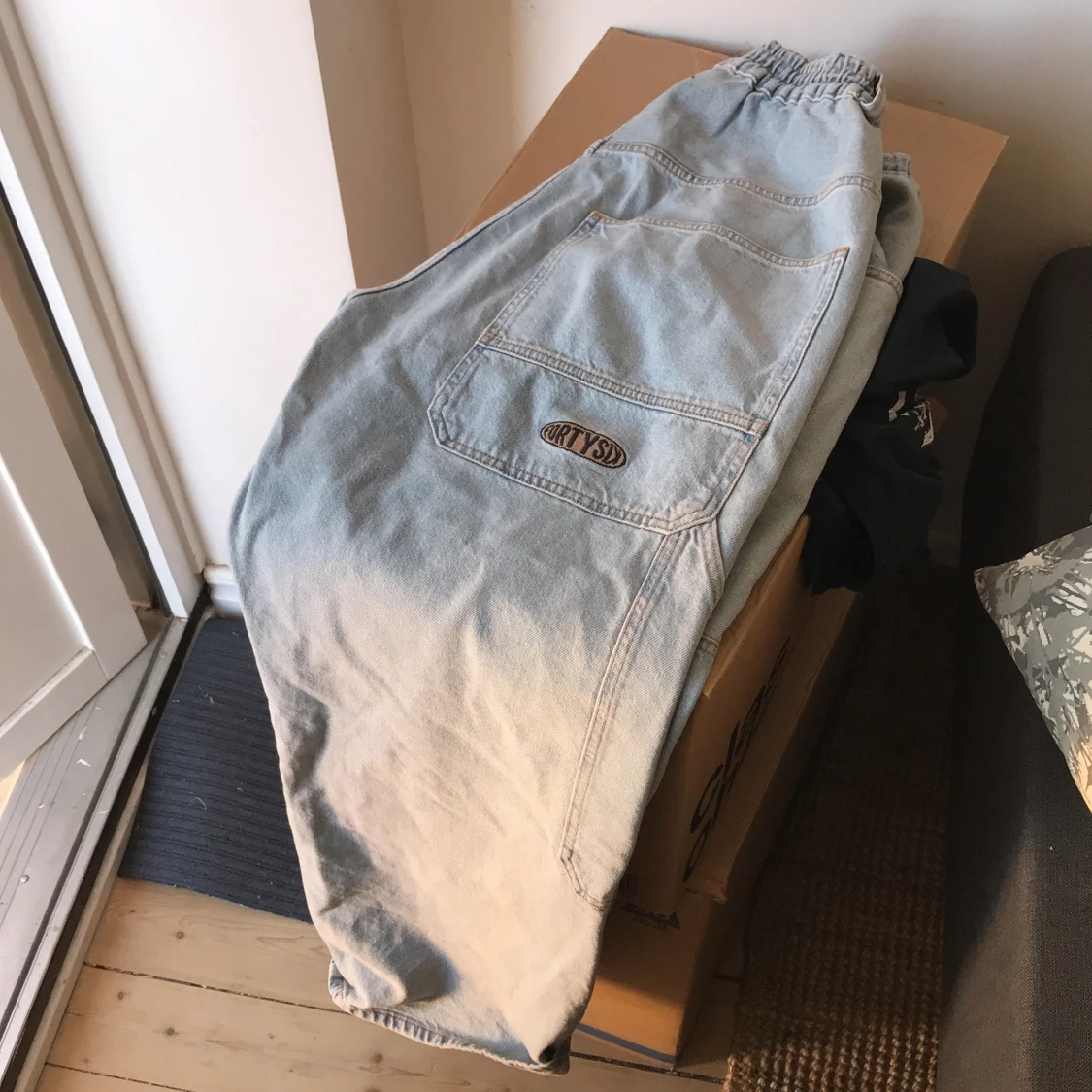 District forty six byxa! (Nya)