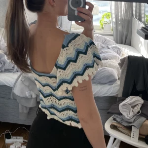 Top - Supergullig top från zara. Använd 1 gång💞