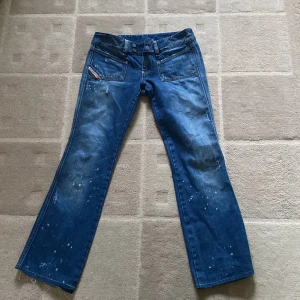 Diesel Jeans  - Hej säljer mina diesel byxor dom passar mig inte längre, de är i bra kvalitet