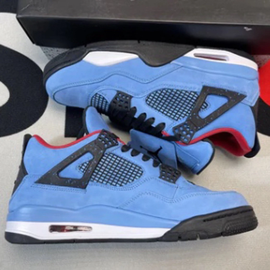 Jordan 4 Travis scott Capris jack
