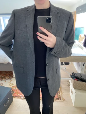 Kavaj - Finaste oversized kavajen😍😍 så snygg till utekvällar och passar alla🤩