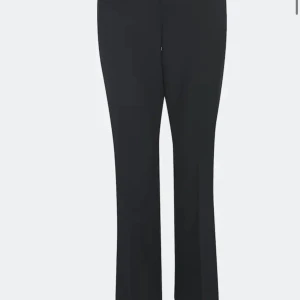 Kostymbyxor  - Vilma Petite Kostymbyxor från bikbok.  Stolek 40.  Alldrig använda