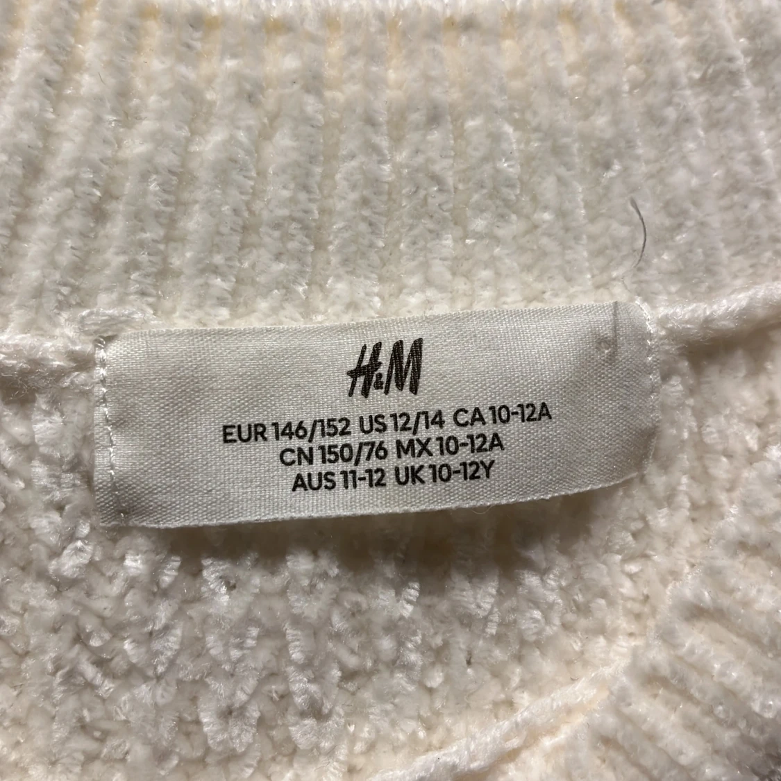 Vit stickad tröja - 90