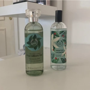 Body Mist - 2 st body mist från The Body Shop, knappt använda, båda för 100kr eller en för 60kr