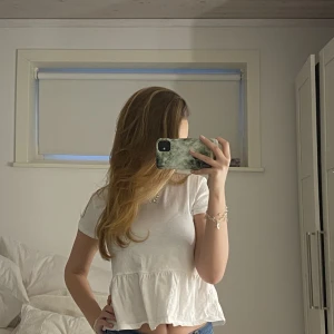 Vit volang topp - Jättesöt vit volangtopp💕