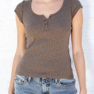 brandy topp - jätte fin brun topp som nästan aldrig användts !! 💘 pris kan diskuteras 