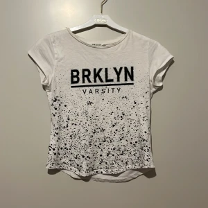 Tröja  - En tröja med bra skick 