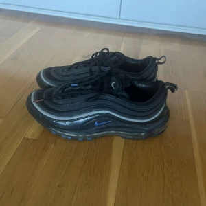 Air Max 97 - Air Max 97or i storlek 44 som ej säljs i butik längre  