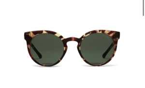 Komono solglasögon  - Modell  Lulu Crystal Giraffe