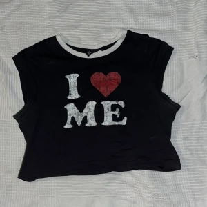 I❤️me babytee - Använd gärna köp nu men kontakta mig först!