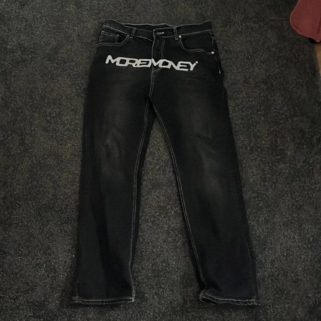 More Money jeans