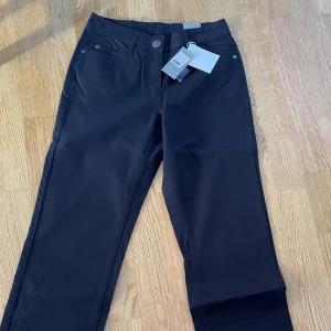 Jeans Cro, stl 36 - Helt nya jeans Cro med prislapp kvar, stl 36