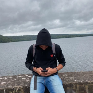 Cdg hoddie - Comme des garcons play hoddie storlek medium. 