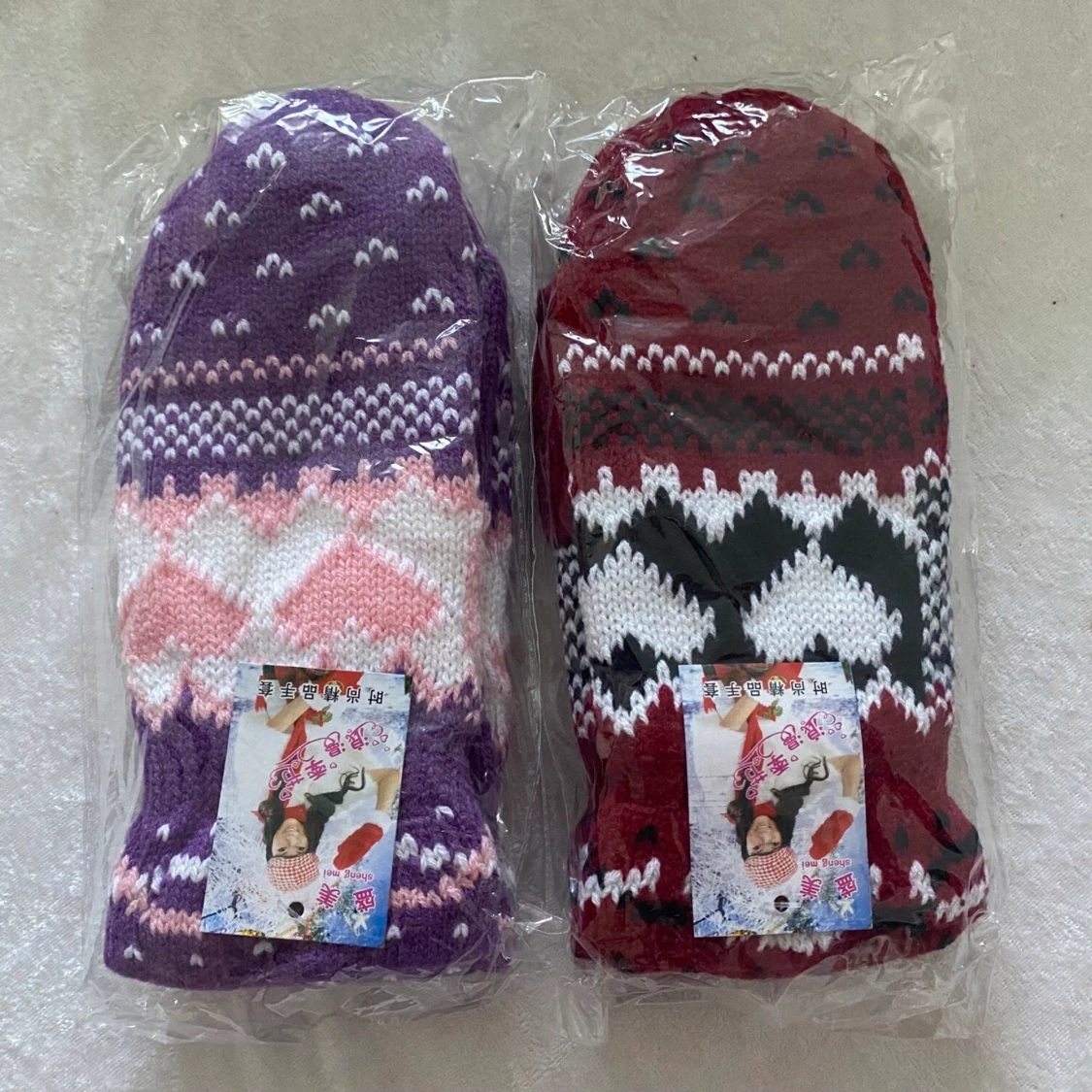 Stickade Vantar med fleece  - 90