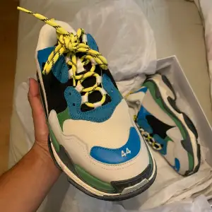 Grymma Balenciaga Triple s allt ingår! Enbart provade Så kallade playboi Carti edition 