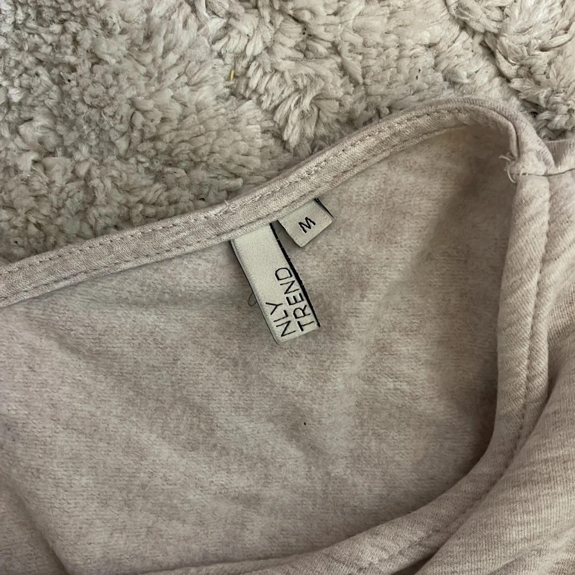 NELLY beige off shoulder  - 91