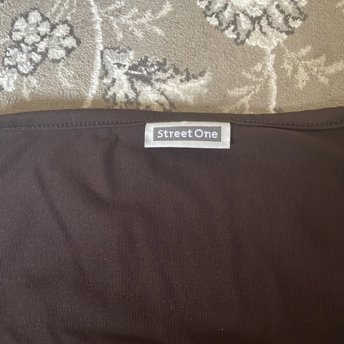 Mörkbrun Street One  - 90