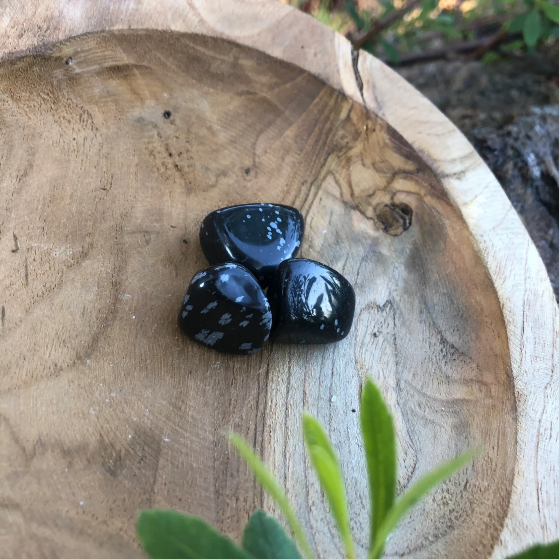 Tumlad snöflinge obsidian <3